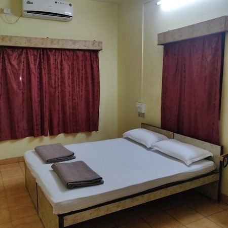 Shraddha Lodge Ratnāgiri Dış mekan fotoğraf